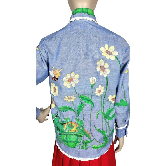 VTG 70s Artsy Hand Painted Eyelet Lace Trim Frog Turtle Ladybug Bee Flowers Top - Picture 9 of 16
